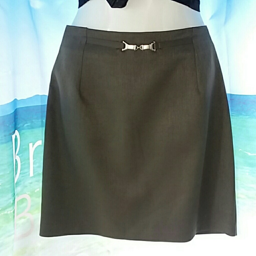 Stringbean Skirt w/buckle embellishment